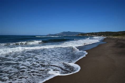 brigate rolex nel panico per capalbio|E a Capalbio Fdi espugna la spiaggia dem .